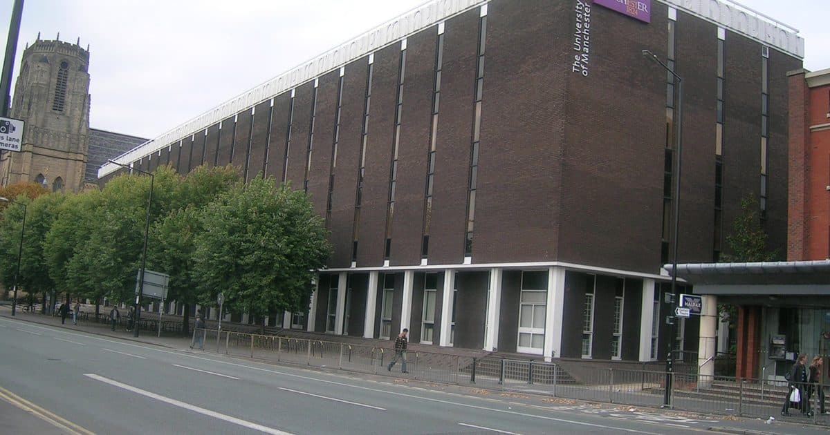 Stopford Building on Oxford Road, home of medical teaching at the University of Manchester