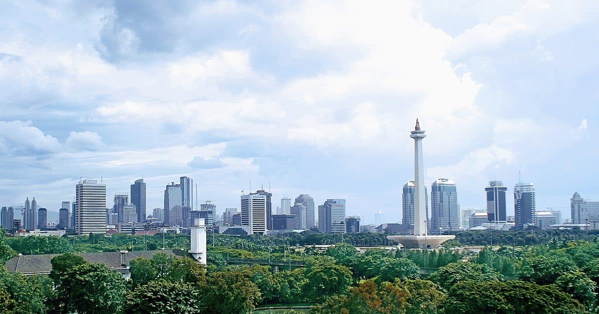 Jakarta skyline with the National Monument (Monas) in Merdeka Square: studying medicine in the UK from Indonesia, UCAT test centres in Indonesia and UK medical school entry requirements for SMA and A Level students