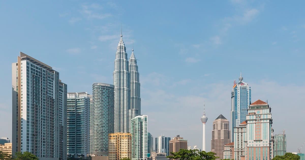 study medicine in UK from Malaysia, UK medical schools for Malaysian students, UCAT Malaysia, UCAT Kuala Lumpur, STPM UK medical school, SPM UK university, how to apply to UK medical schools from Malaysia, MBBS in UK for Malaysian students, MMC recognised UK medical schools, JPA medicine UK, MARA medicine UK, UK medicine entry requirements Malaysia, A levels Malaysia medicine UK, second schedule MMC UK, UK medical school fees ringgit
