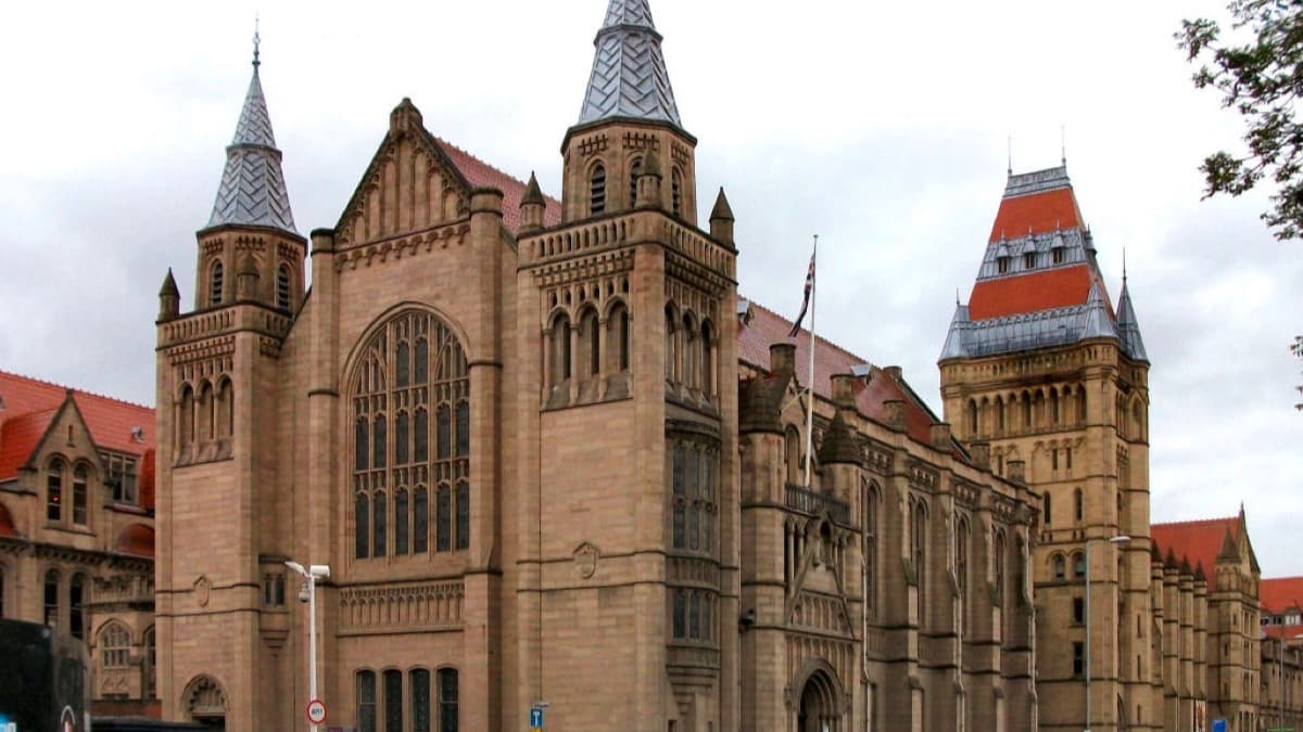 Whitworth Hall, University of Manchester by David Dixon