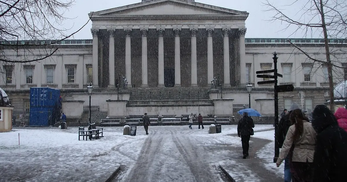 UCL Main Building (Wilkins Building) by LordHarris