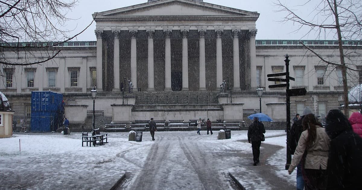 UCL Main Building (Wilkins Building) by LordHarris