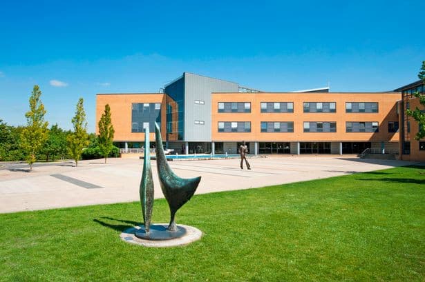 Surrey vet school