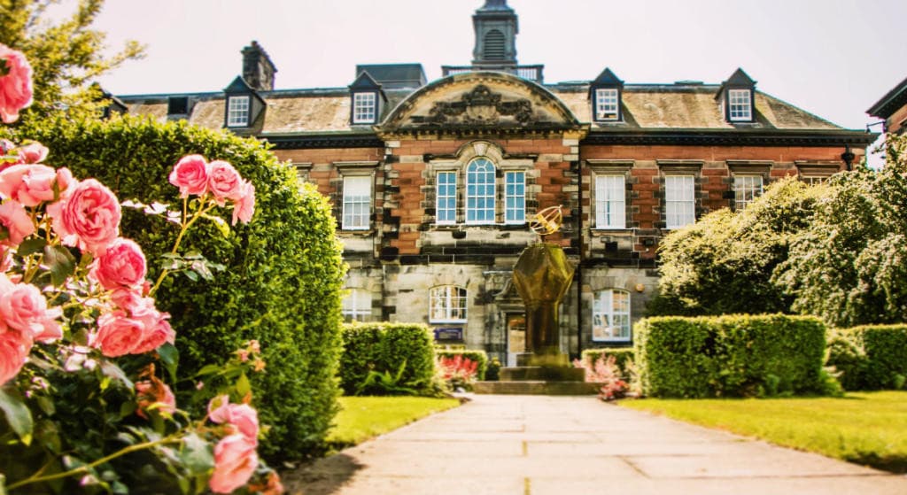 Dundee dental school